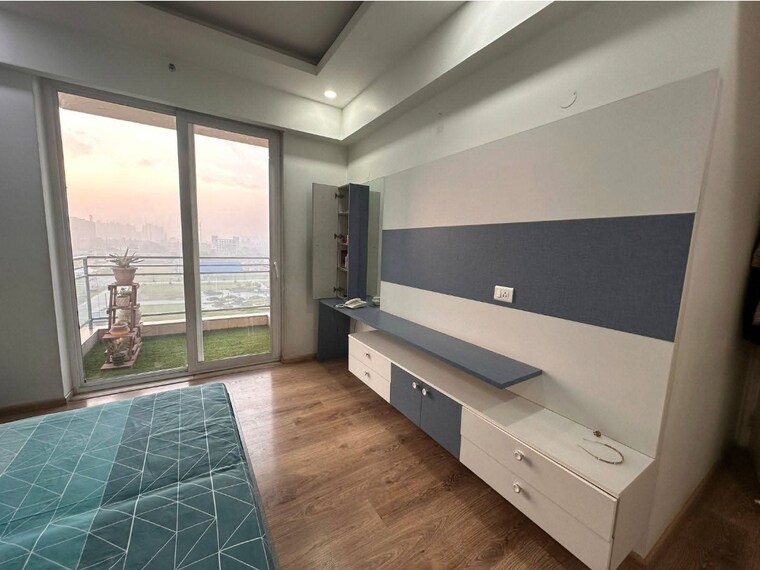 Kitchen, dlf-the-primus 3 Bedroom 1818 Sq.Ft. Apartment In Sector 82a Gurgaon 8991761