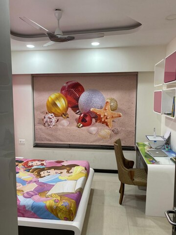 Furnished Amenities in 4 BHK Apartment at Lodha Sterling, Kolshet Road – for Rent