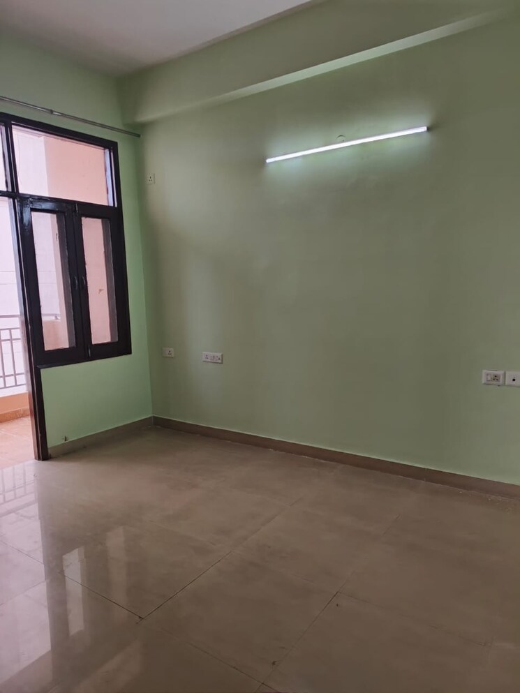 Room, civitech-sampriti 4 Bedroom 2380 Sq.Ft. Apartment In Sector 77 Noida 8991773