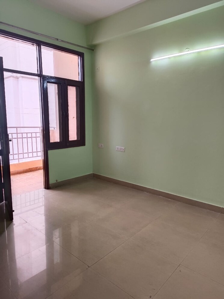 Room, civitech-sampriti 4 Bedroom 2380 Sq.Ft. Apartment In Sector 77 Noida 8991773