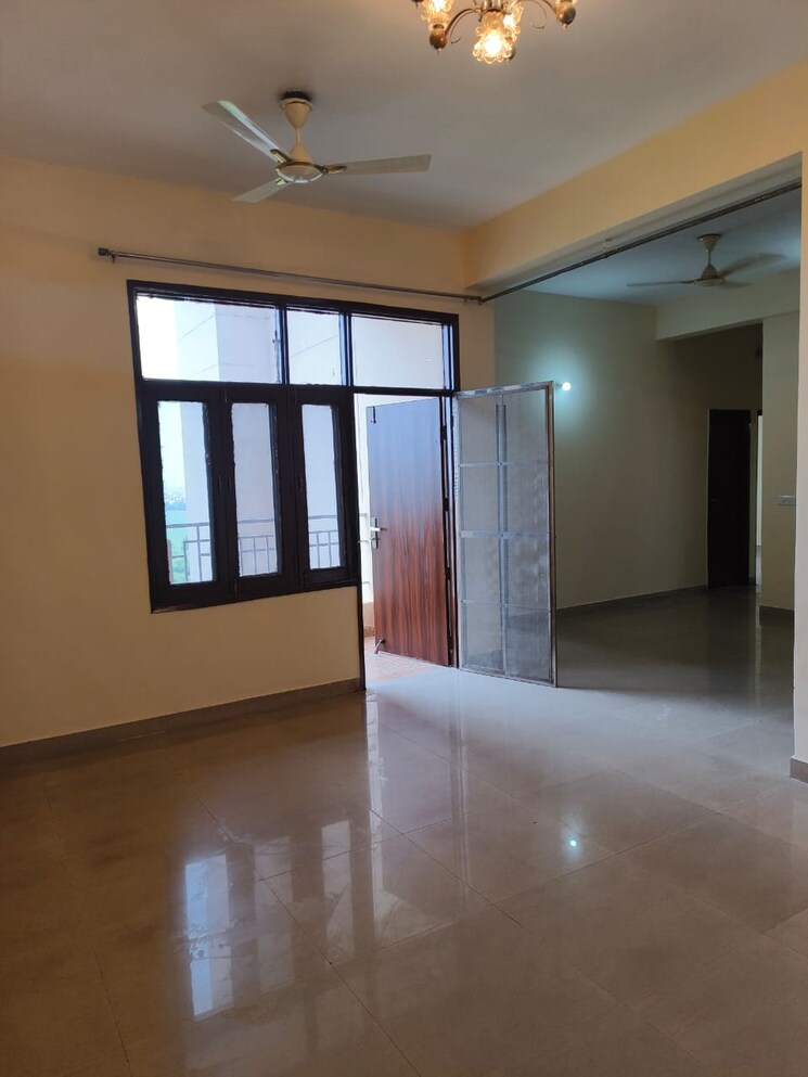 Room, civitech-sampriti 4 Bedroom 2380 Sq.Ft. Apartment In Sector 77 Noida 8991773
