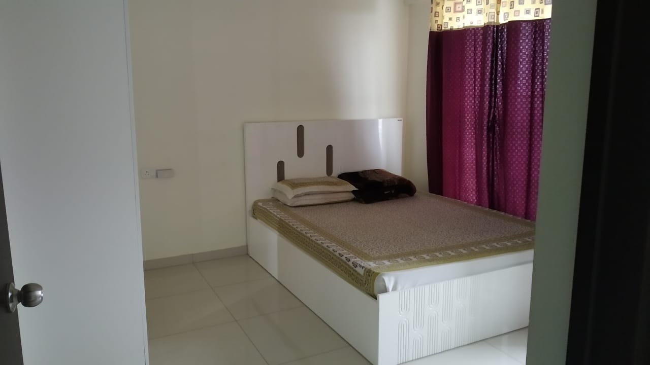 2.5 BHK Apartment For Sale in Kolte Patil Life Republic