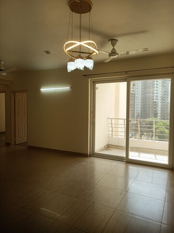 Room in 3 BHK Apartment at Lotus Panache, Sector 110 – for Rent