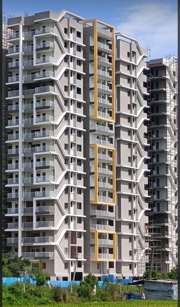 2 BHK Apartment For Sale in Pragathi Nagar