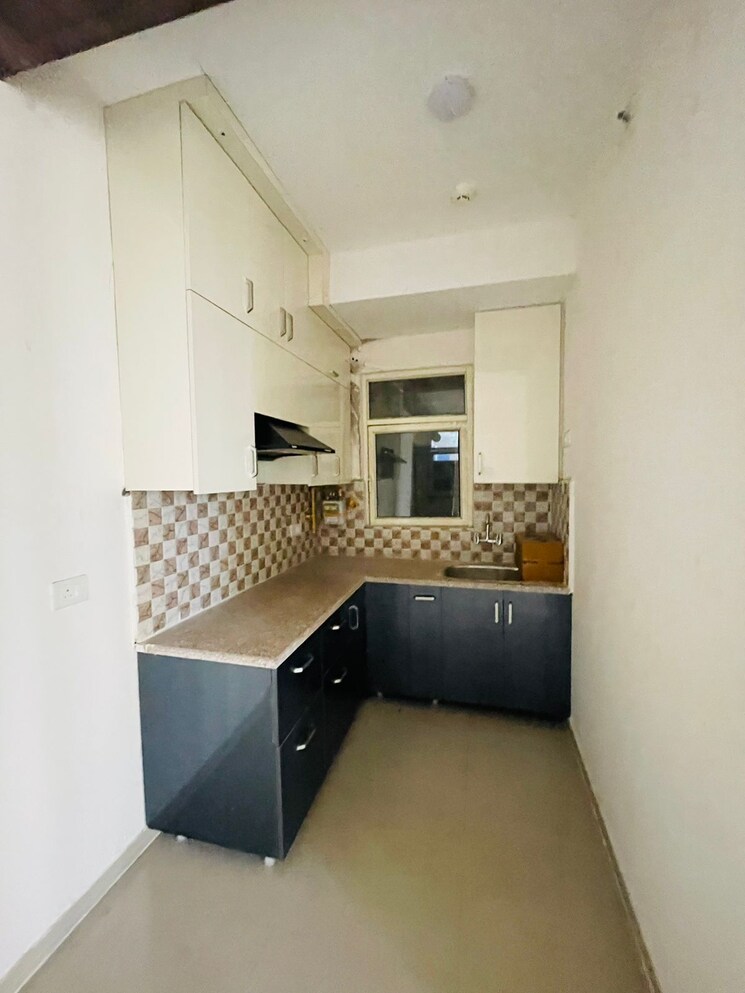 Kitchen, ml-73-avenue 2 Bedroom 1050 Sq.Ft. Builder Floor In Sector 73 Noida 8991819