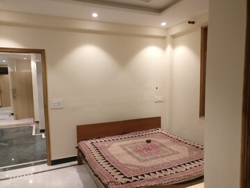 Bedroom in 3 BHK Builder Floor at Uppal Southend, Sector 49 – for Rent