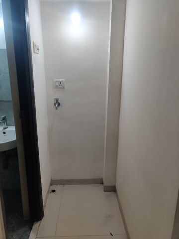 Furnished Amenities in 2 BHK Apartment at Romell Diva, Malad West – for Rent