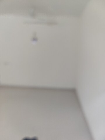 Furnished Amenities in 2 BHK Apartment at Romell Diva, Malad West – for Rent