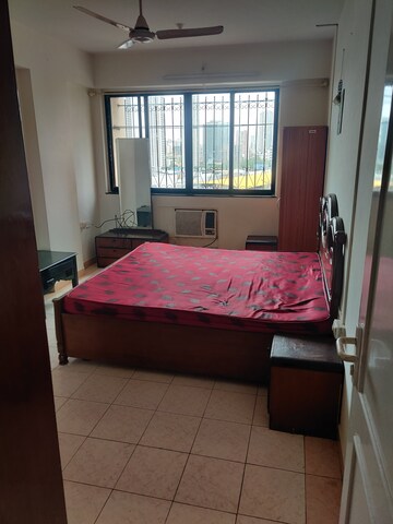 Bedroom in 2 BHK Apartment at Ankur Building, Malad West – for Rent