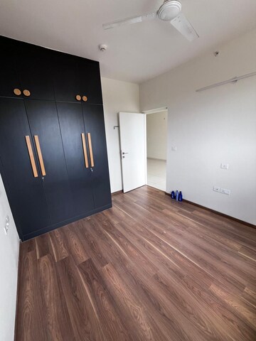 Room in 1 BHK Apartment at Godrej 24 Sarjapur, Sarjapur Road – for Sale
