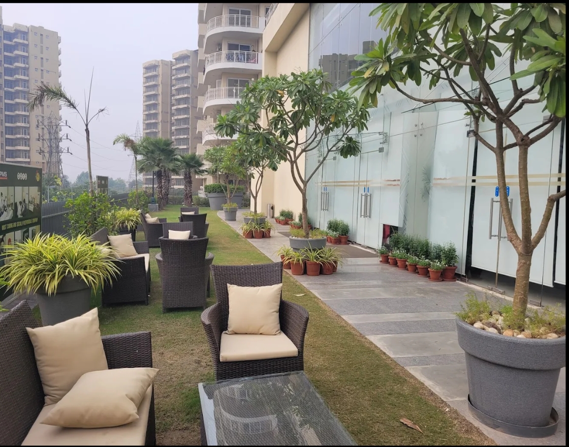 4 BHK + Servant Room 2200 Sq.Ft. Apartment in BPTP Terra