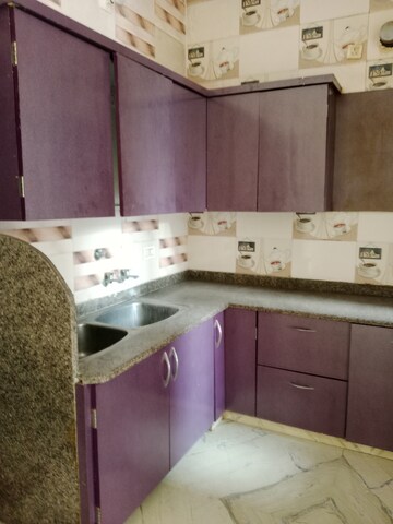Kitchen in 2 BHK Builder Floor at Sector 25 – for Rent