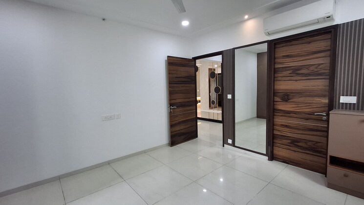 Room, jayabheri-the-summit 3 Bedroom 1860 Sq.Ft. Apartment In Narsingi Hyderabad 8991964