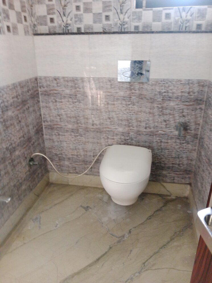 Bathroom, sector 25 2 Bedroom 1045 Sq.Ft. Builder Floor In Sector 25 Panipat 8991974