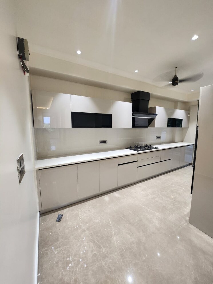 Bathroom, sushant lok i 4 Bedroom 416 Sq.Yd. Builder Floor In Sushant Lok I Gurgaon 8991979