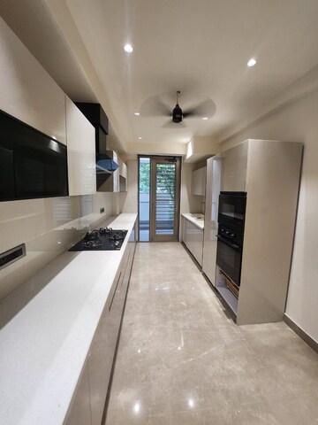 Building Lobby in 4 BHK Builder Floor at Sushant Lok I – for Sale