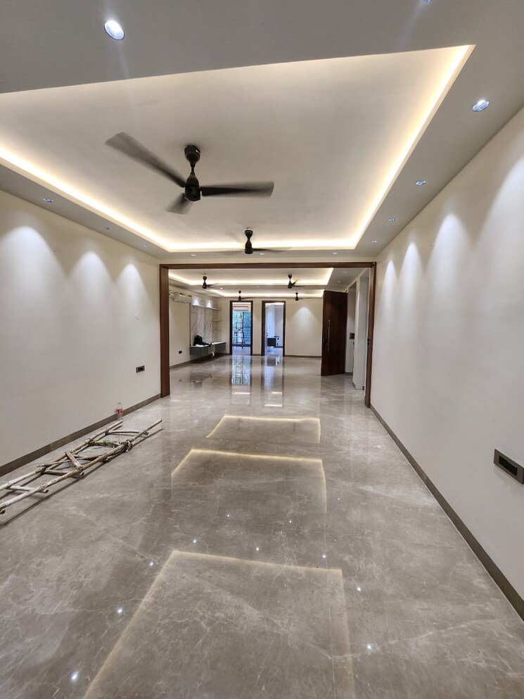 undefined, sushant lok i 4 Bedroom 416 Sq.Yd. Builder Floor In Sushant Lok I Gurgaon 8991979