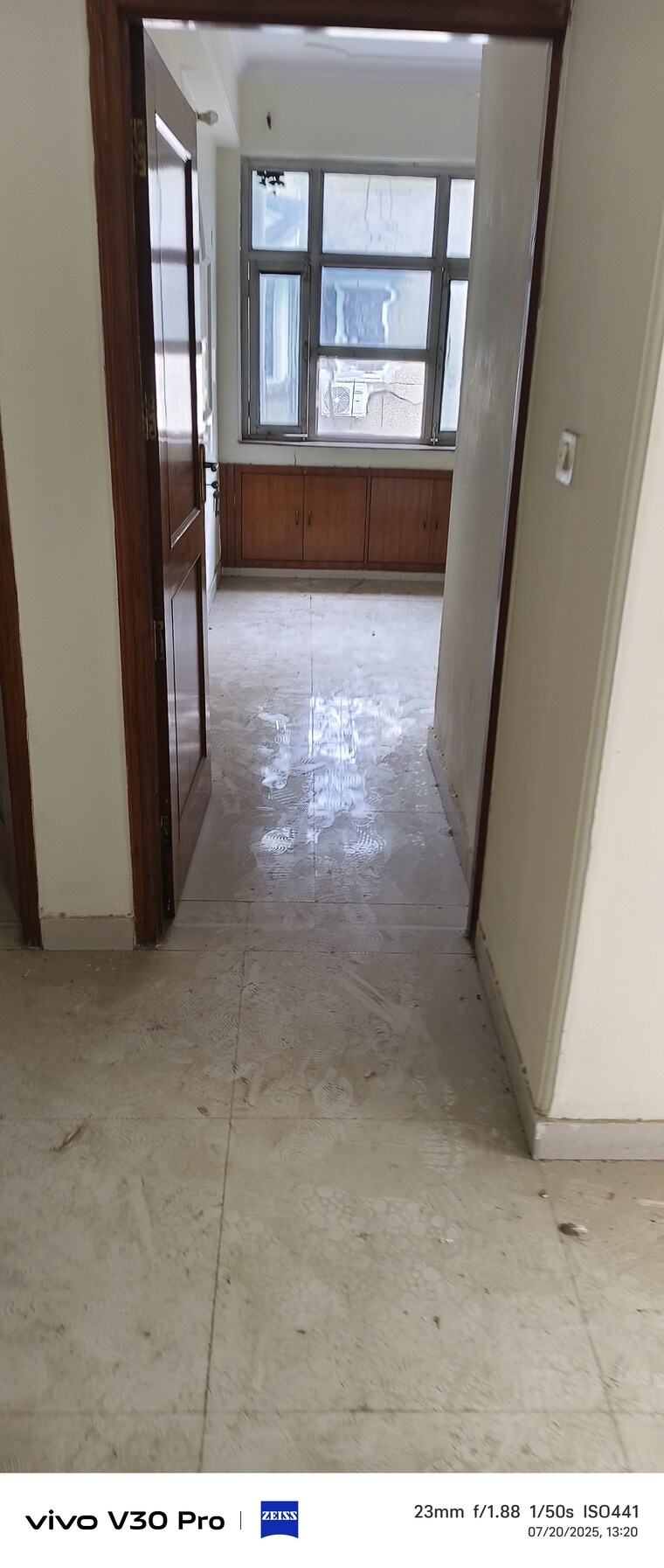 Room, vigyapan-lok-apartments 3 Bedroom 1305 Sq.Ft. Apartment In Mayur Vihar 1 Delhi 8991996