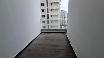 Room in 3 BHK Apartment at Jayabheri The Summit, Narsingi – for Rent