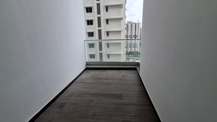 Room, jayabheri-the-summit 3 Bedroom 2125 Sq.Ft. Apartment In Narsingi Hyderabad 8992008