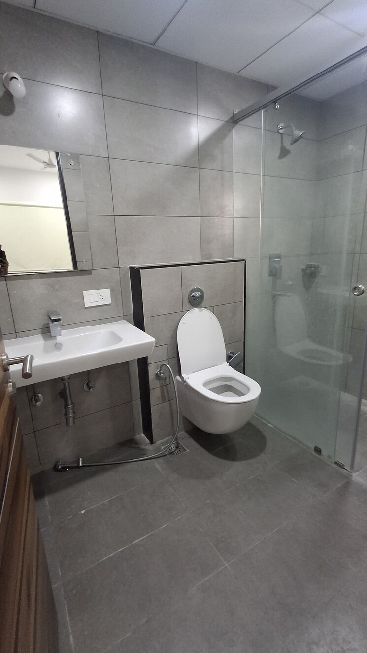 Bathroom, jayabheri-the-summit 3 Bedroom 2125 Sq.Ft. Apartment In Narsingi Hyderabad 8992008