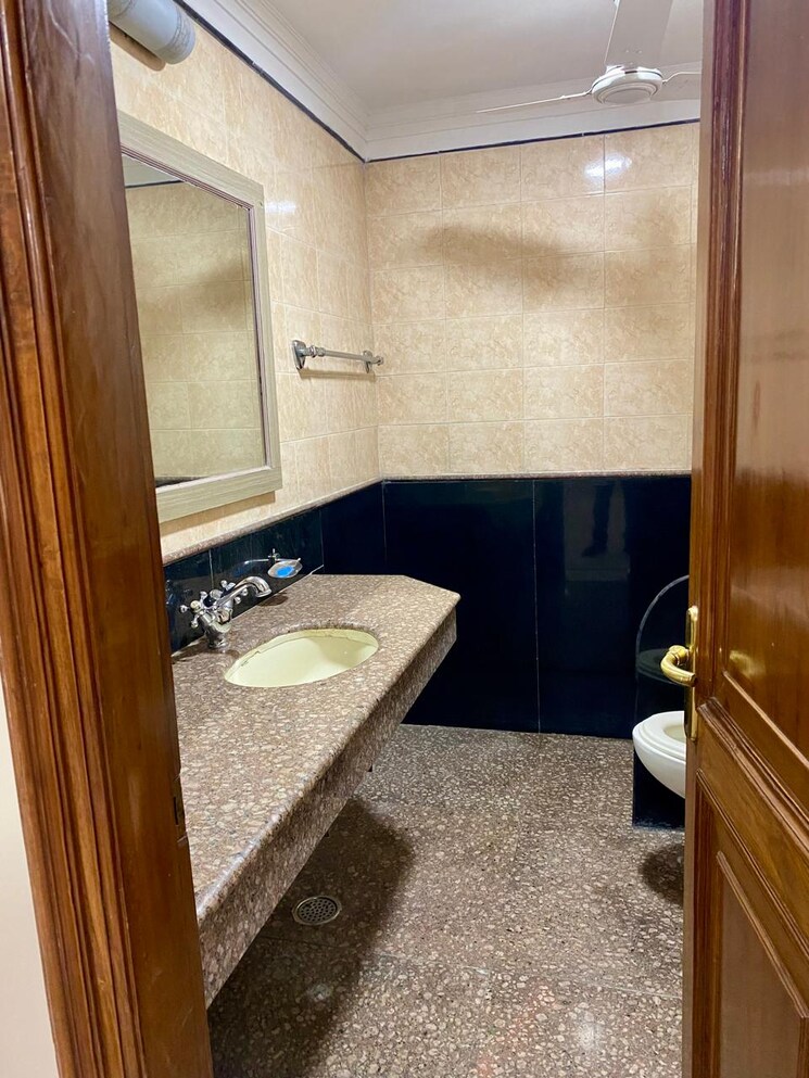 Kitchen, sushant-lok-2 3.5 Bedroom 328 Sq.Ft. Builder Floor In Sector 57 Gurgaon 8992068