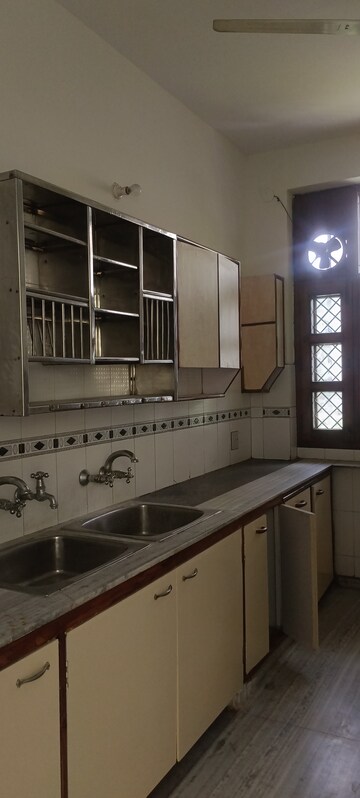 Kitchen in 3 BHK Independent House at Sector 14 – for Rent