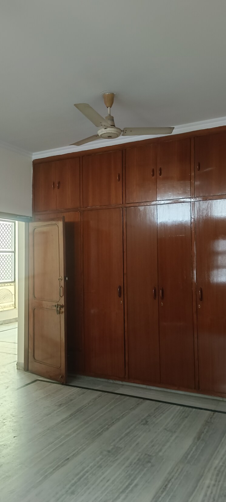 undefined, sector 14 3 Bedroom 3150 Sq.Ft. Independent House In Sector 14 Faridabad 8992086