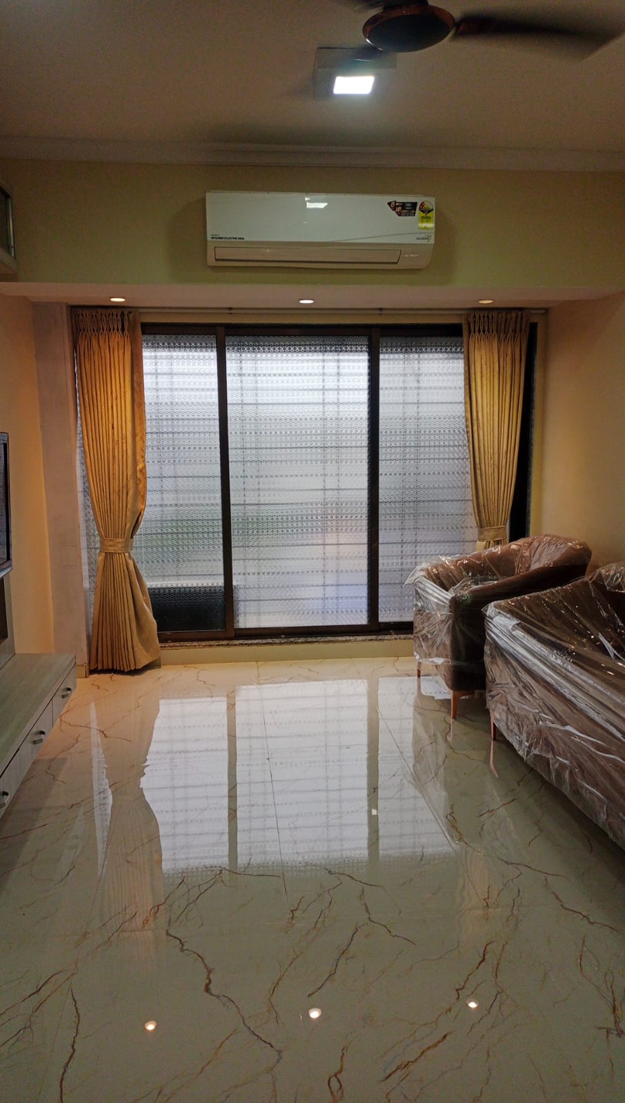 2 BHK + Study Room Apartment For Rent in Hubtown Akruti Orchid Park
