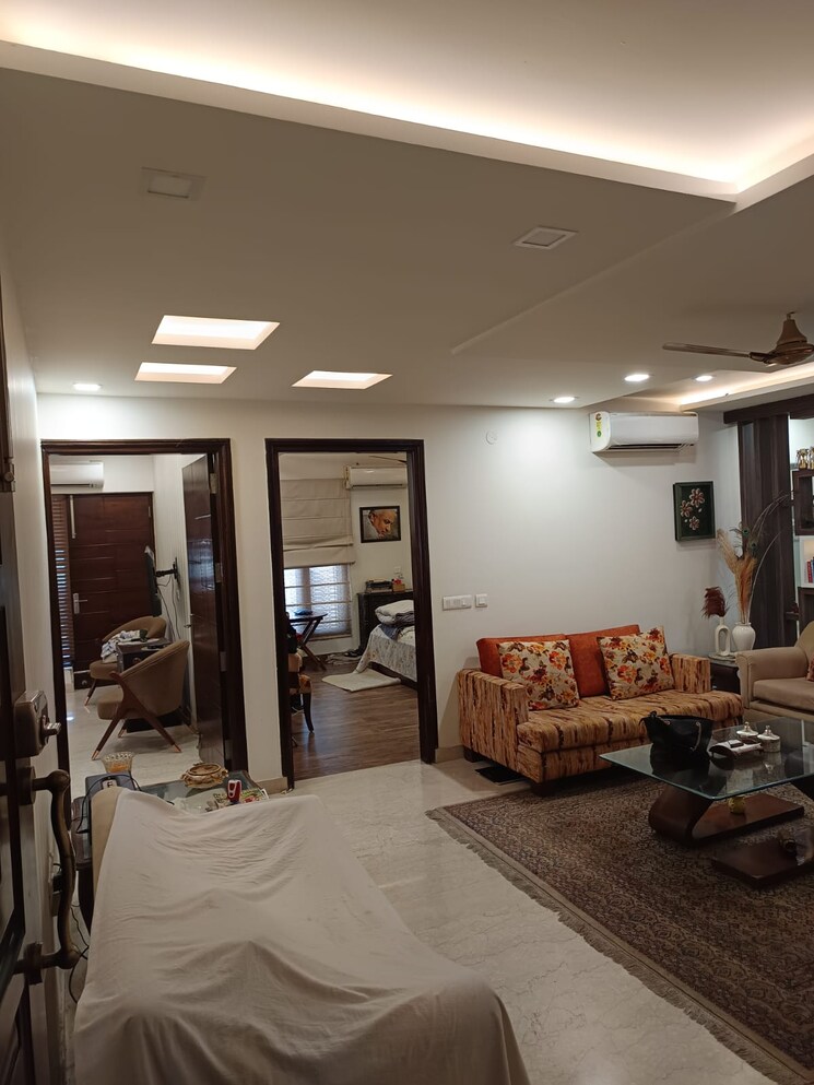 Gym, sector 21d 4 Bedroom 350 Sq.Yd. Builder Floor In Sector 21d Faridabad 8992108