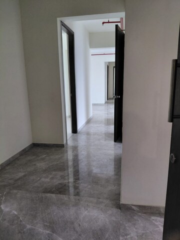Room in 4 BHK Apartment at Dosti Imperia Elecia CHSL, Ghodbunder Road – for Rent