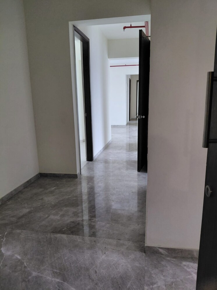 Room, dosti-imperia-elecia-chsl 4 Bedroom 750 Sq.Ft. Apartment In Ghodbunder Road Thane 8992119