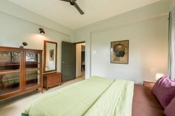 Bedroom in 2 BHK Apartment at Siolim – for Rent
