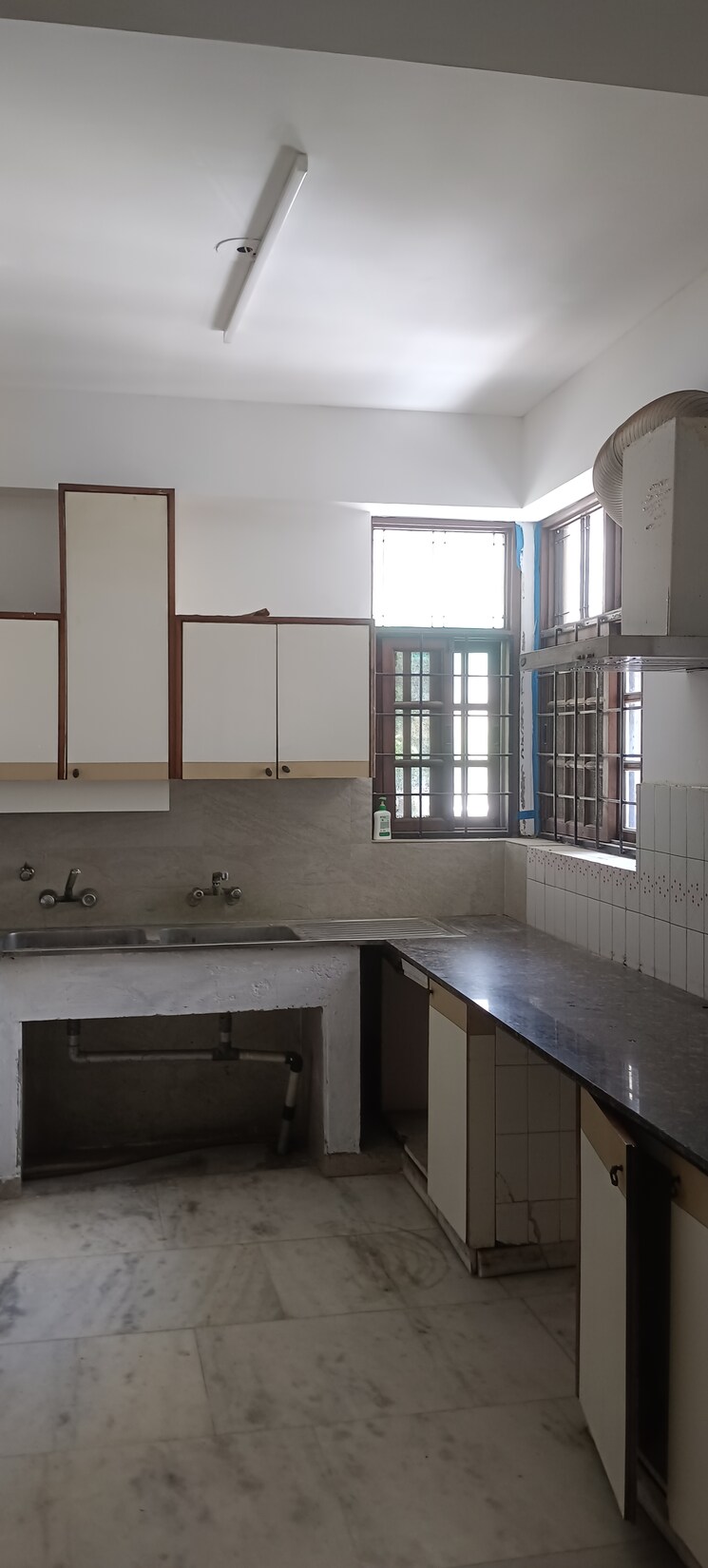 Kitchen, sector 14 4 Bedroom 3150 Sq.Ft. Independent House In Sector 14 Faridabad 8992135