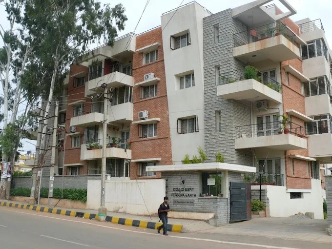 3 BHK Apartment For Rent in Versova Earth