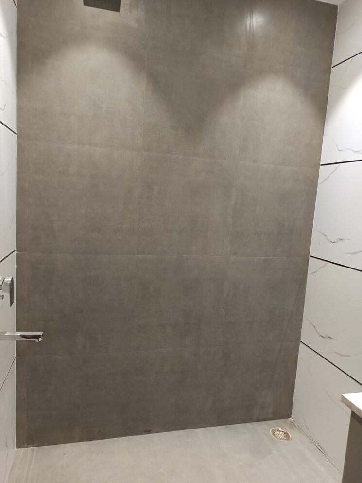 undefined, sector 15 4 Bedroom 350 Sq.Yd. Builder Floor In Sector 15 Faridabad 8992143