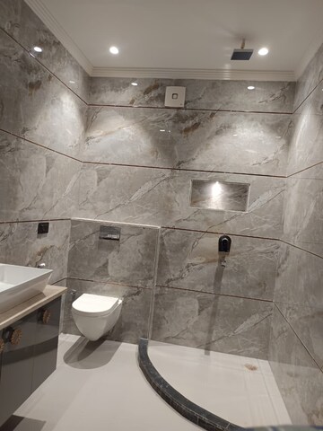 Bathroom in 4 BHK Builder Floor at Sector 15 – for Rent