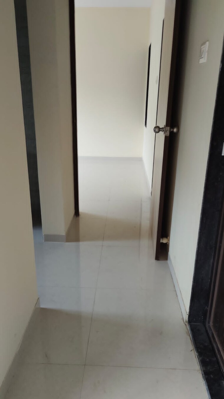 Bathroom, vihang-valley-phase-3 1 Bedroom 450 Sq.Ft. Apartment In Kasarvadavali Thane 8992136