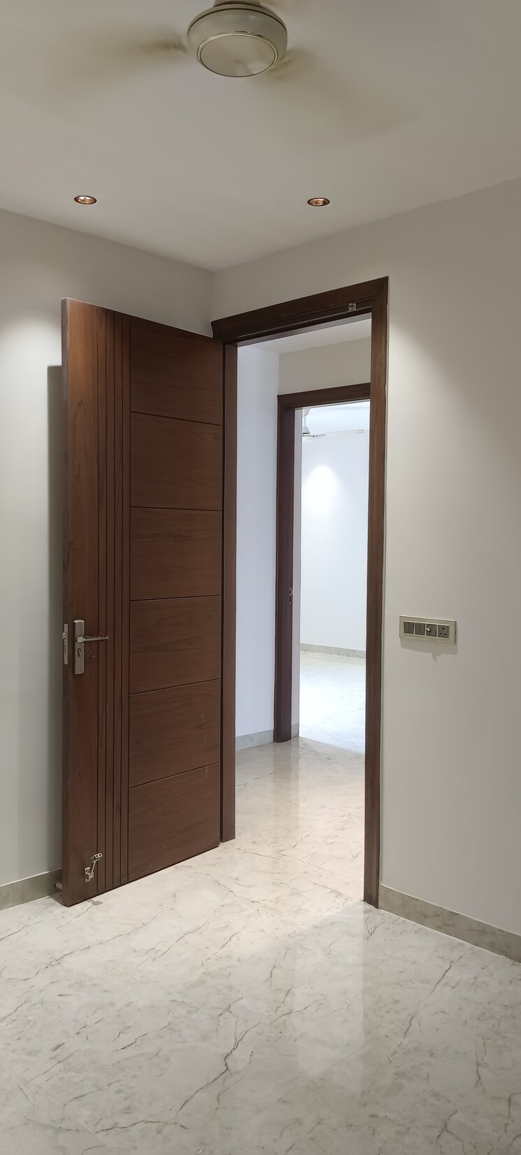 Room, sector 16 3 Bedroom 2150 Sq.Ft. Builder Floor In Sector 16 Faridabad 8992268