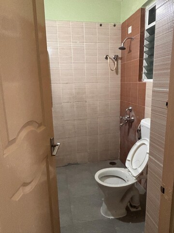 Bathroom in 2.5 BHK Apartment at Arun Patios, Yelahanka – for Rent