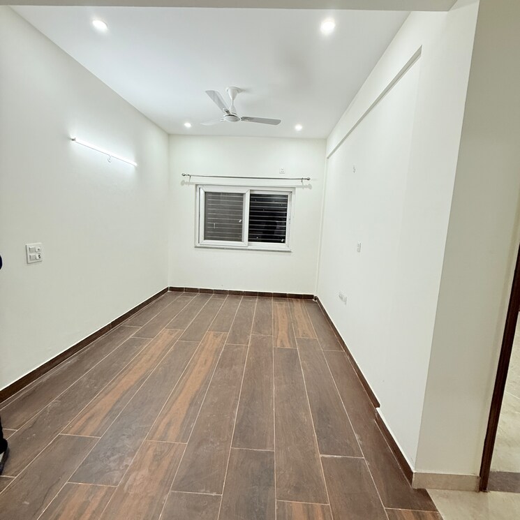 Kitchen, rwa-apartments-sector-108 3.5 Bedroom 300 Sq.Ft. Builder Floor In Sector 108 Noida 8992263