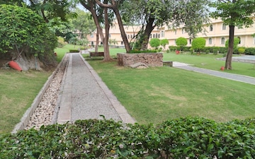 Plot For Sale in Sector 21c