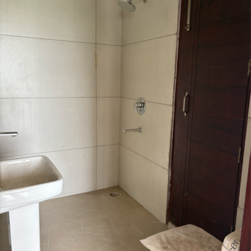 Bathroom in 3 BHK Builder Floor at Fidato Honour Homes, Sector 89 – for Rent