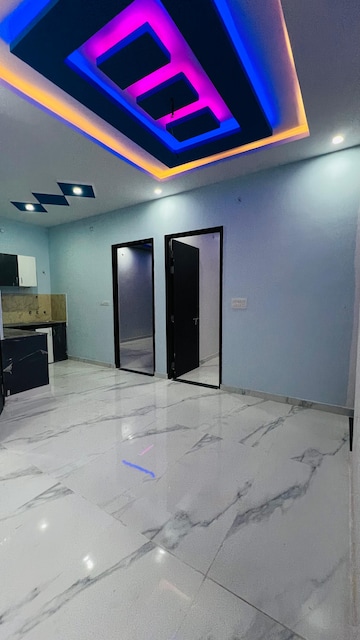 Room in 3 BHK Independent House at Deva Road – for Sale