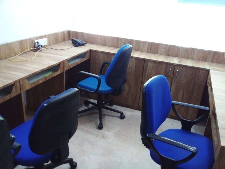 Gym, vashi-railway-station-commercial-complex Commercial Office Space 650 Sq.Ft. In Vashi Sector 30a Navi Mumbai 8992520