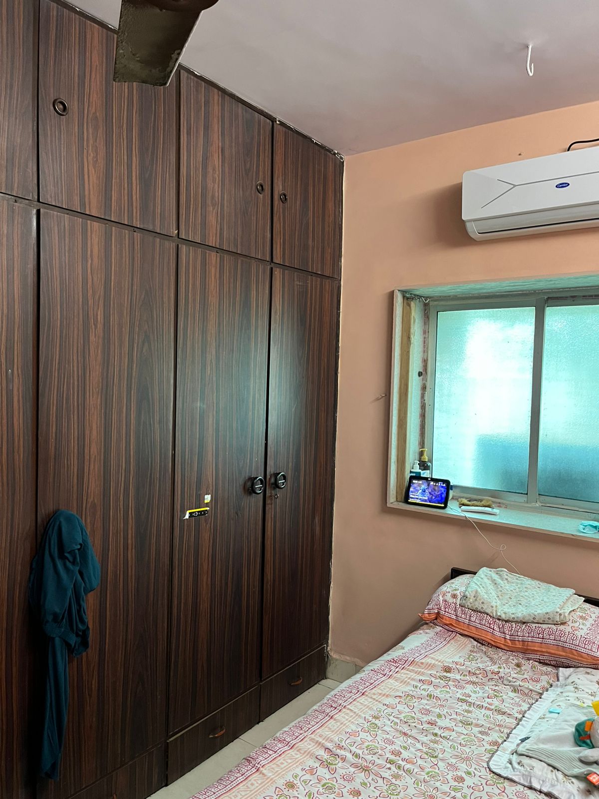 1 BHK + Extra Room Apartment For Rent in Dosti Estates