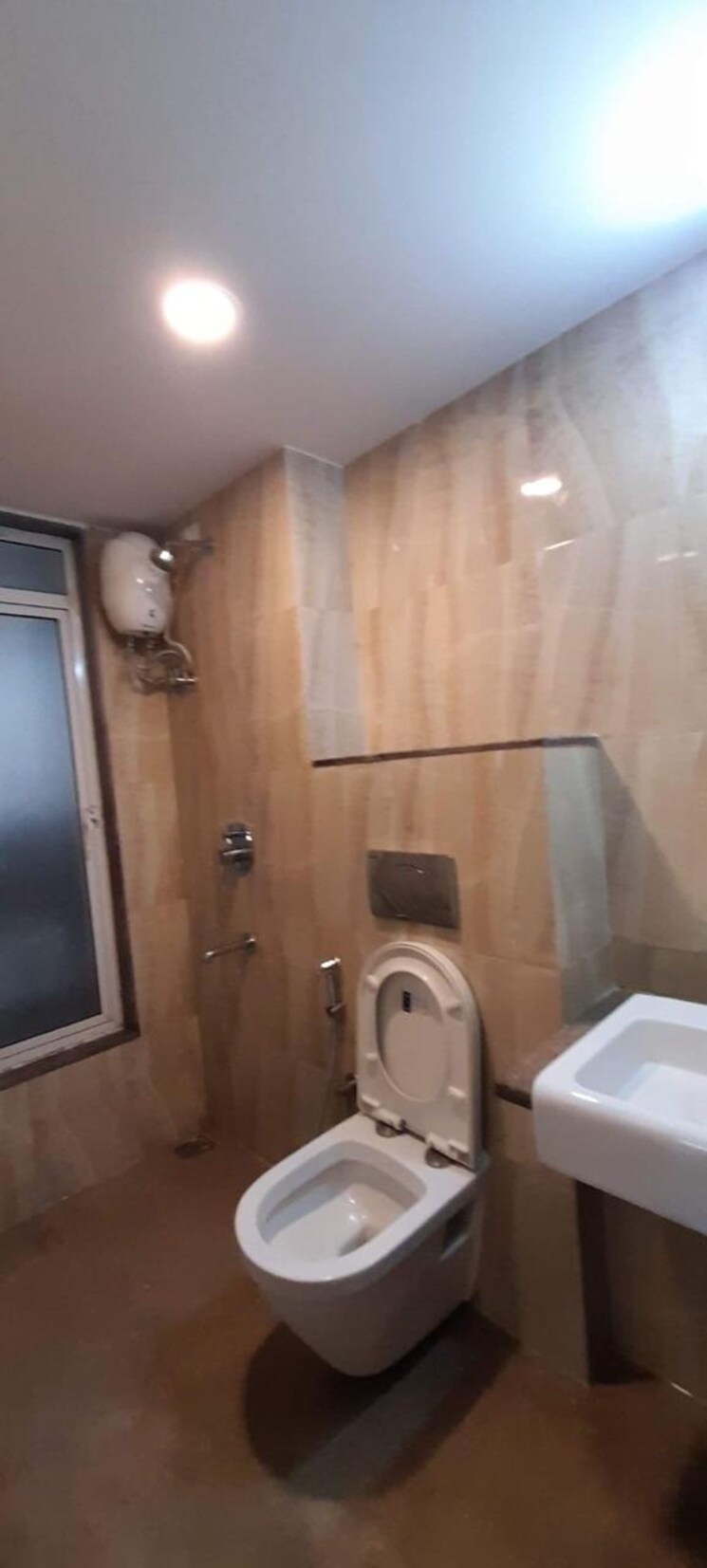 Bathroom, godrej-emerald 2 Bedroom 750 Sq.Ft. Apartment In Ghodbunder Road Thane 8992536
