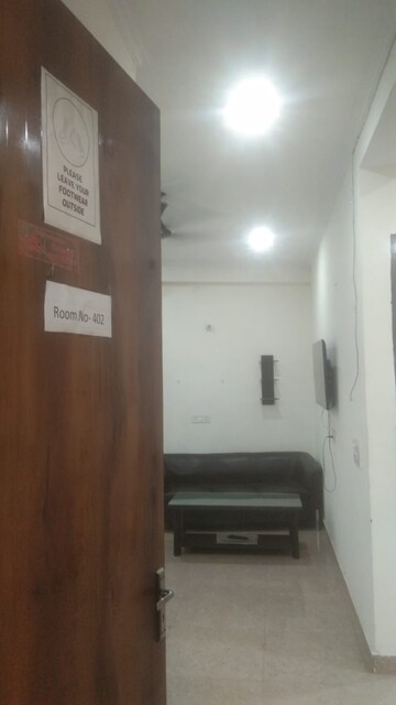 Living Room in 6+ BHK Apartment at Defence Officers Apartment, Sector 4 Dwarka – for Rent