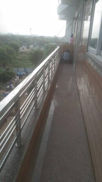 Balcony in 6+ BHK Apartment at Defence Officers Apartment, Sector 4 Dwarka – for Rent