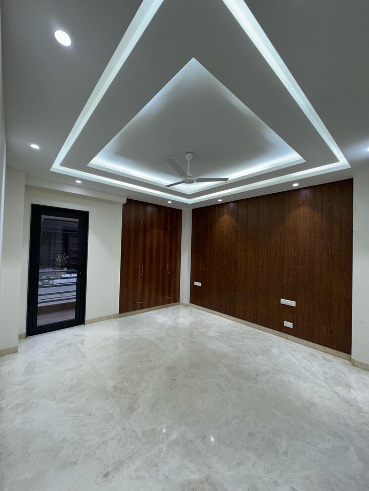 Room, dlf phase i 4 Bedroom 316 Sq.Yd. Builder Floor In Dlf Phase I Gurgaon 8992607